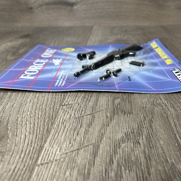 ERTL Force One Die-Cast Metal M16 Automatic Rifle Weapon Set #4970 1989 a - Picture 9 of 11